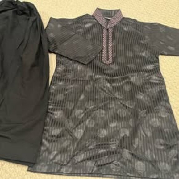 Gently used Muharram outfits- Ethnic Boys Kurta with shalwar - Picture 1 of 5